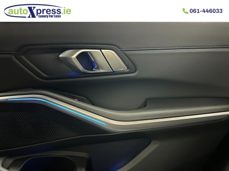 2023 BMW 3-Series - photo 23