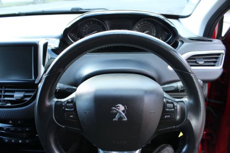 2017 Peugeot 2008 - photo 11