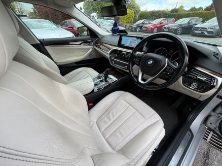 2018 BMW 5-Series - photo 12
