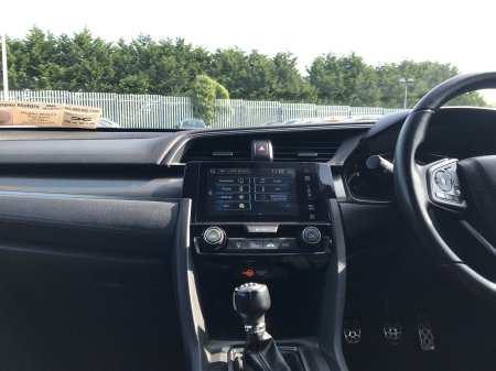 2018 Honda Civic - photo 8