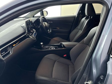2023 Toyota C-HR - photo 6