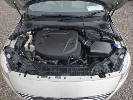 2017 Volvo V60 - photo 25