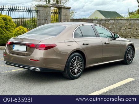 2025 Mercedes-Benz E-Class - photo 3