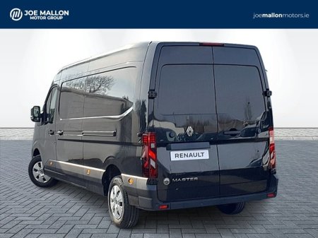 2026 Renault Master - photo 2