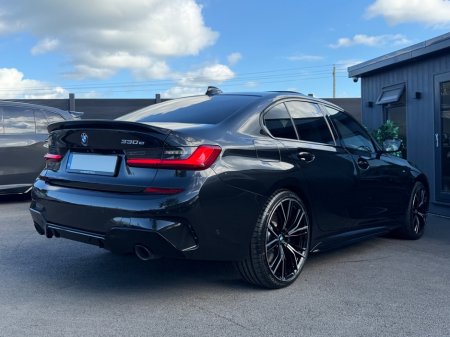 2021 BMW 3-Series - photo 9