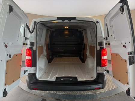 2026 Toyota Proace - photo 11