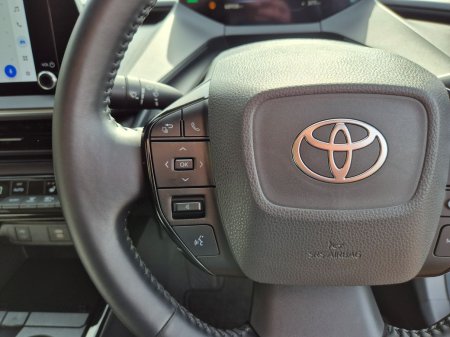 2023 Toyota Prius - photo 18