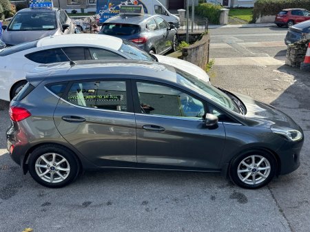 2018 Ford Fiesta - photo 5