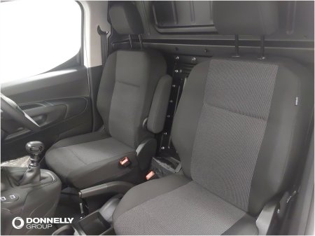 2025 Vauxhall Other - photo 5