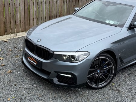 2018 BMW 5-Series - photo 17