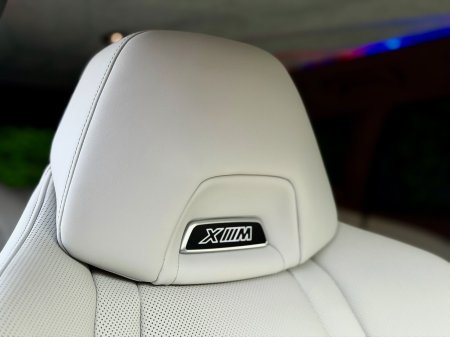 2024 BMW XM - photo 17
