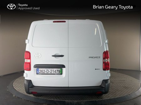 2026 Toyota Proace - photo 4