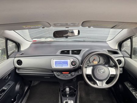 2013 Toyota Yaris - photo 13