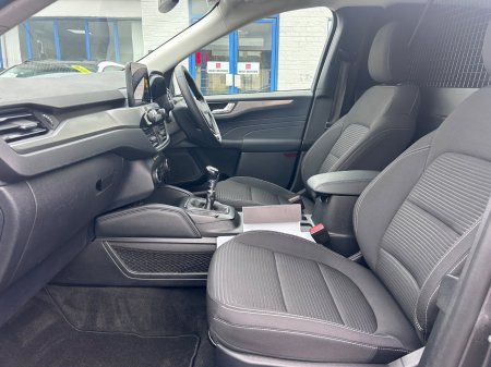 2022 Ford Kuga - photo 4