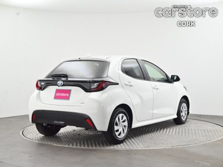 2023 Toyota Yaris - photo 5