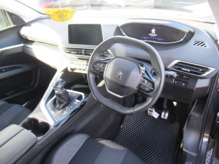 2022 Peugeot 5008 - photo 13