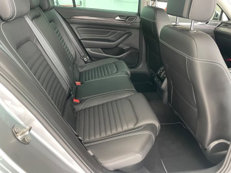 2021 Volkswagen Passat - photo 7