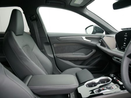 2025 Audi A6 - photo 30