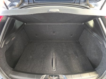 2017 Volvo V40 - photo 6