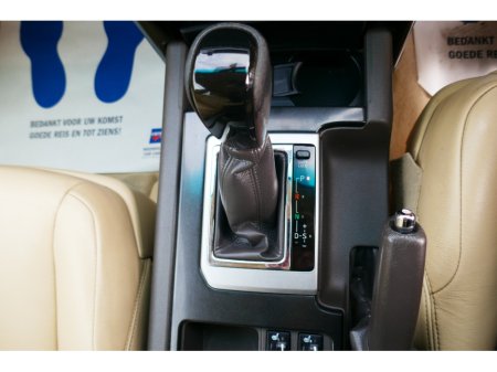 2015 Toyota Land Cruiser - photo 21