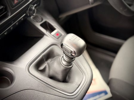 2023 Peugeot Partner - photo 16