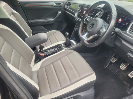 2022 Volkswagen T-Roc - photo 5