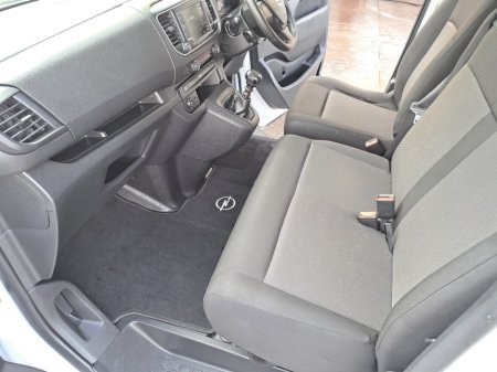 2024 Opel Vivaro - photo 10