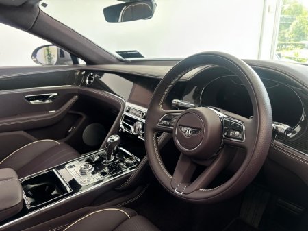 2024 Bentley Flying Spur - photo 16