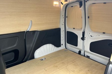 2025 Peugeot Partner - photo 4