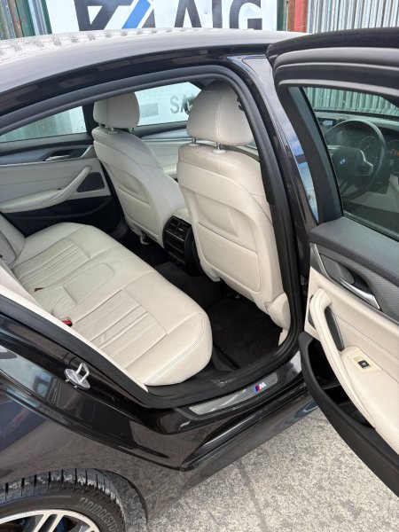 2018 BMW 5-Series - photo 16