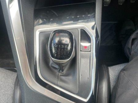 2018 Peugeot 5008 - photo 19