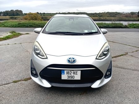 2018 Toyota Aqua - photo 2
