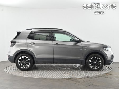 2021 Volkswagen T-Cross - photo 2