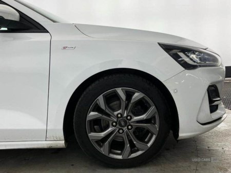 2023 Ford Focus - photo 5