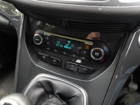 2016 Ford Kuga - photo 16