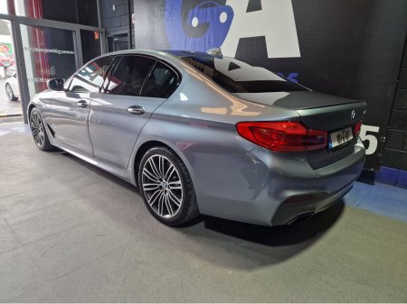 2018 BMW 5-Series - photo 6