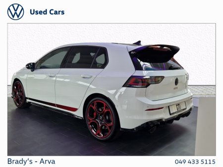 2027 Volkswagen Golf - photo 14