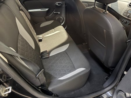 2014 Dacia Sandero Stepway - photo 13