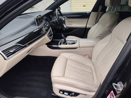 2016 BMW 7-Series - photo 10