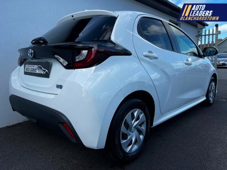 2022 Toyota Yaris - photo 7