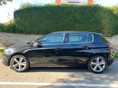 2017 Peugeot 308 - photo 4