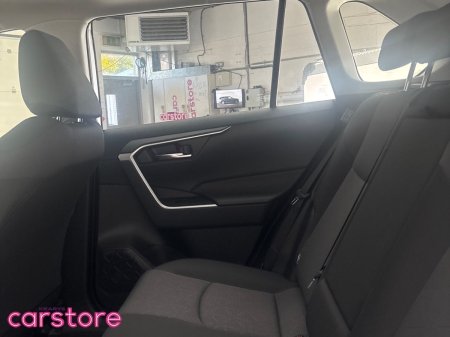 2021 Toyota RAV4 - photo 12