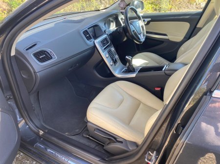 2018 Volvo S60 - photo 10