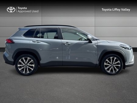 2025 Toyota Corolla Cross - photo 3