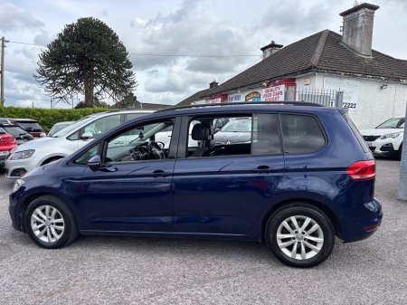 2017 Volkswagen Touran - photo 5