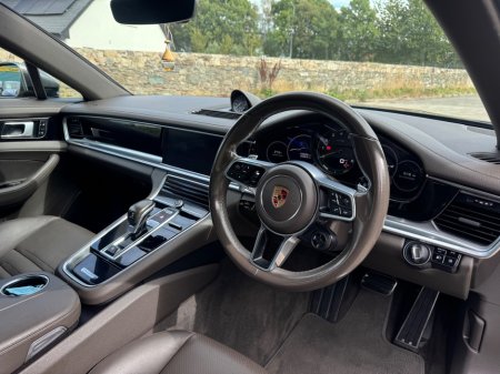 2018 Porsche Panamera - photo 5