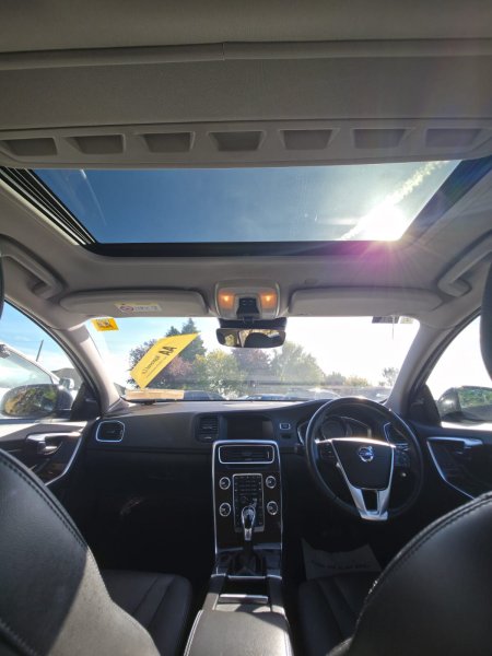2018 Volvo V60 - photo 22