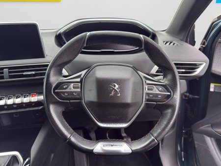 2018 Peugeot 5008 - photo 17