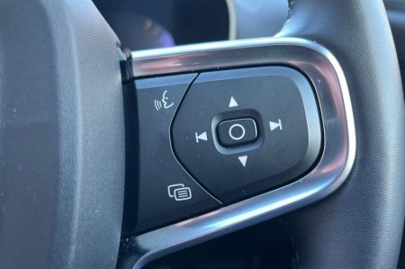 2024 Volvo XC40 - photo 25