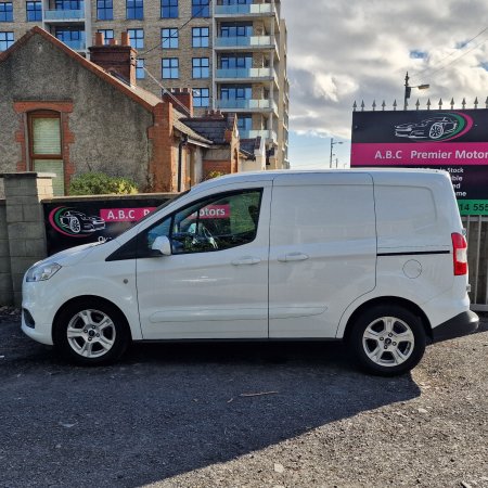 2019 Ford Courier - photo 12